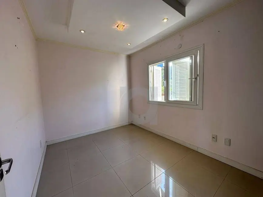 Casa com 2 quartos à venda, 361m2 em Portao - RS - imagem 9 Foto 9 de Casa com 2 quartos à venda, 361m2 em Portao - RS