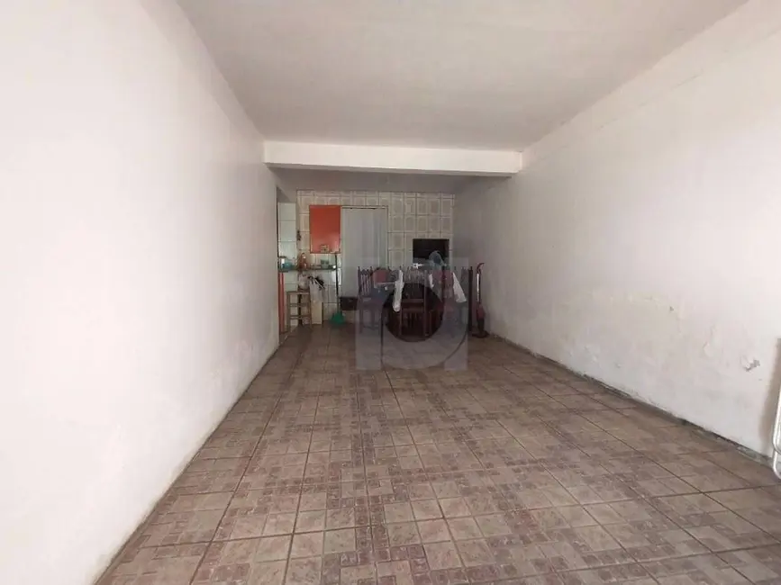 Casa com 3 quartos à venda, 360m2 em Centro, Portao - RS - imagem 3 Foto 3 de Casa com 3 quartos à venda, 360m2 em Centro, Portao - RS
