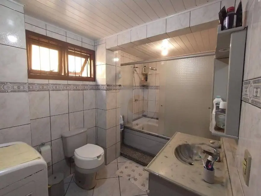 Foto 2 de Casa com 3 quartos à venda, 360m2 em Centro, Portao - RS