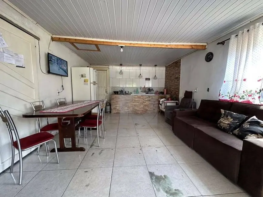 Casa com 2 quartos à venda, 150m2 em Portao - RS - imagem 7 Foto 7 de Casa com 2 quartos à venda, 150m2 em Portao - RS