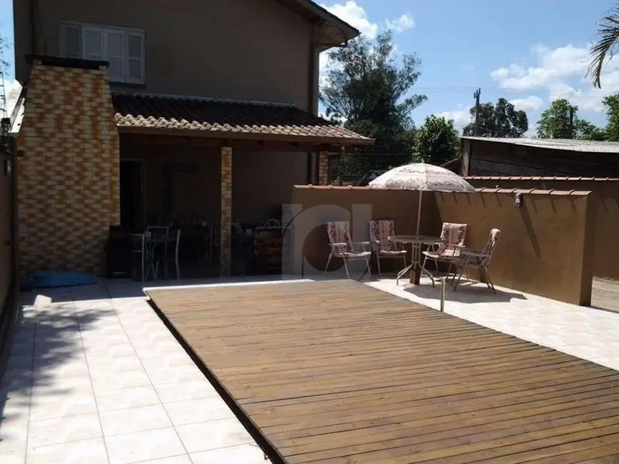 Foto 1 de Casa com 3 quartos à venda, 400m2 em Portao - RS
