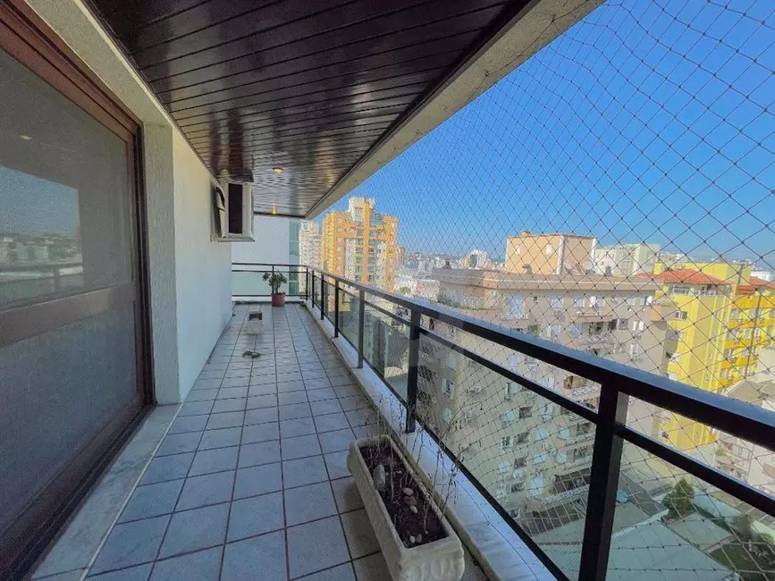 Apartamento com 3 quartos à venda, 207m2 em Centro, Sao Leopoldo - RS - imagem 4 Foto 4 de Apartamento com 3 quartos à venda, 207m2 em Centro, Sao Leopoldo - RS