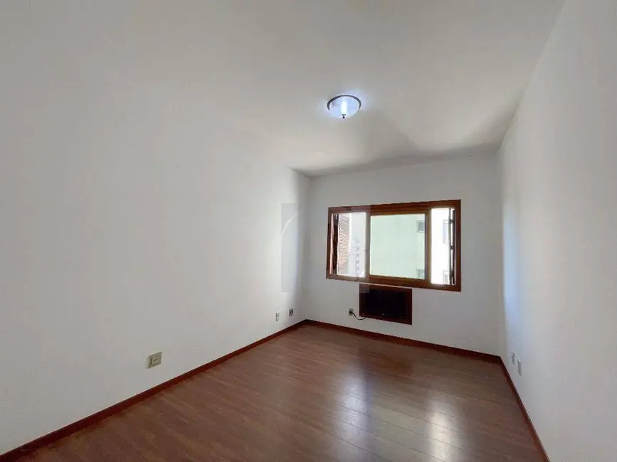 Apartamento com 3 quartos à venda, 207m2 em Centro, Sao Leopoldo - RS - imagem 9 Foto 9 de Apartamento com 3 quartos à venda, 207m2 em Centro, Sao Leopoldo - RS