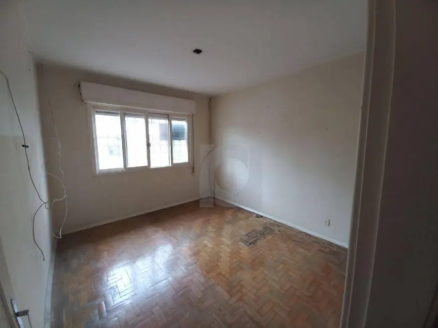 Casa com 3 quartos à venda, 232m2 em Centro, Sao Leopoldo - RS - imagem 7 Foto 7 de Casa com 3 quartos à venda, 232m2 em Centro, Sao Leopoldo - RS