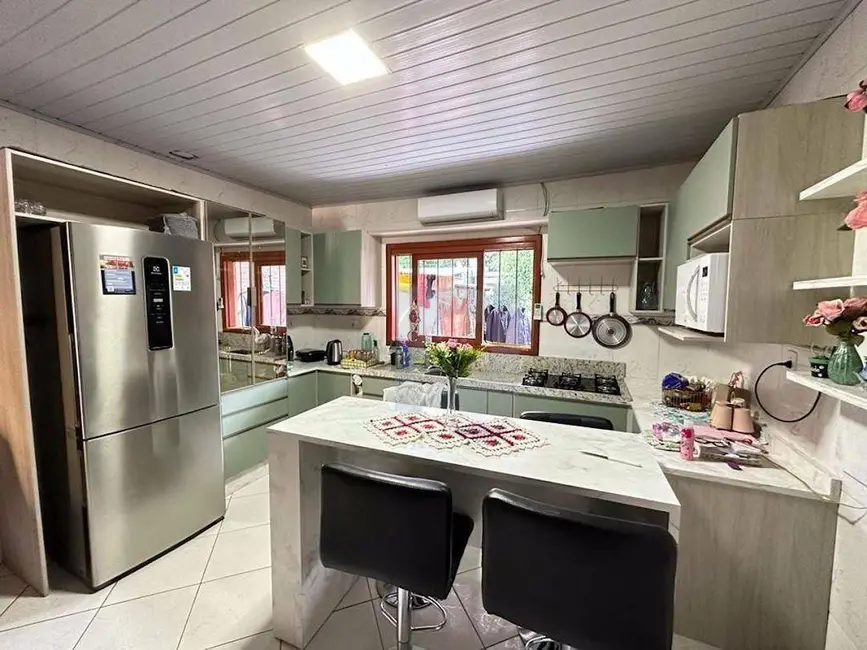 Casa com 3 quartos à venda, 524m2 em Portao - RS - imagem 8 Foto 8 de Casa com 3 quartos à venda, 524m2 em Portao - RS