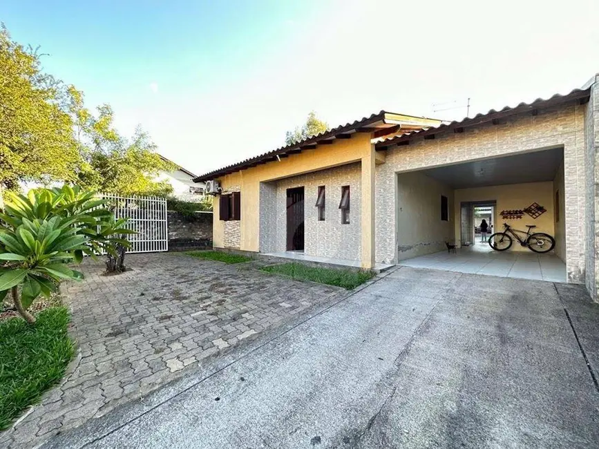 Casa com 3 quartos à venda, 524m2 em Portao - RS - imagem 2 Foto 2 de Casa com 3 quartos à venda, 524m2 em Portao - RS