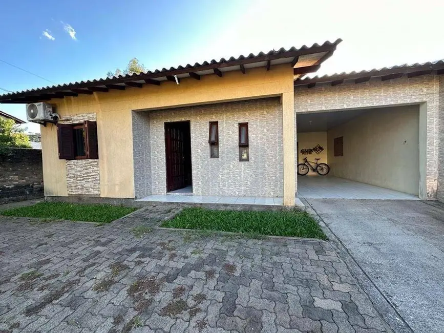 Casa com 3 quartos à venda, 524m2 em Portao - RS - imagem 1 Foto 1 de Casa com 3 quartos à venda, 524m2 em Portao - RS