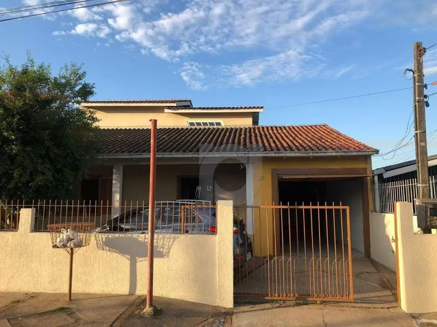 Foto 2 de Casa com 3 quartos à venda, 164m2 em Feitoria, Sao Leopoldo - RS