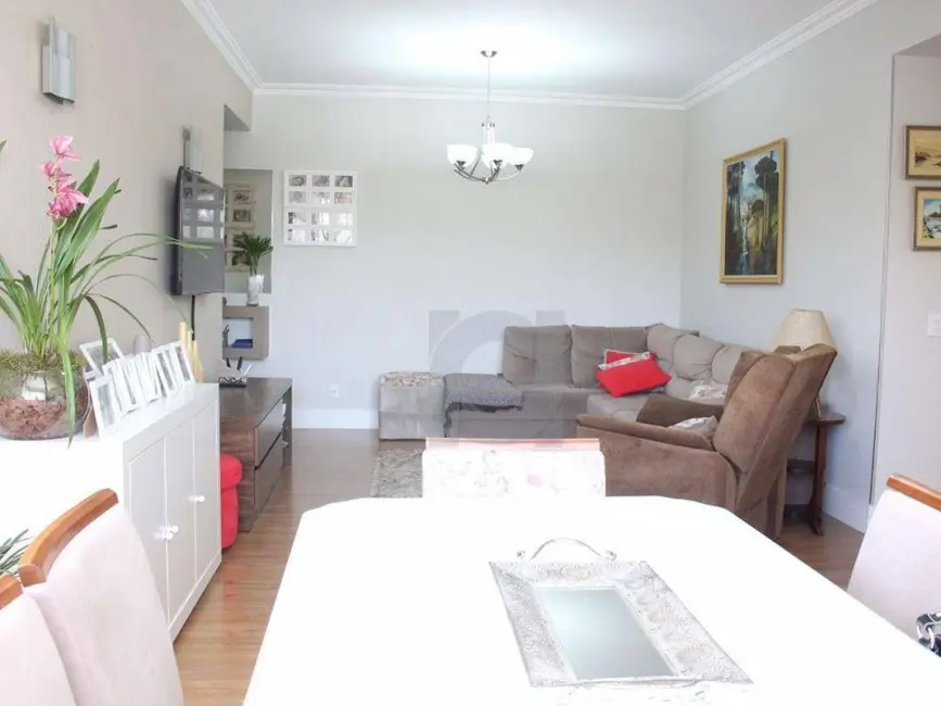 Apartamento com 2 quartos à venda, 107m2 em Centro, Novo Hamburgo - RS - imagem 4 Foto 4 de Apartamento com 2 quartos à venda, 107m2 em Centro, Novo Hamburgo - RS