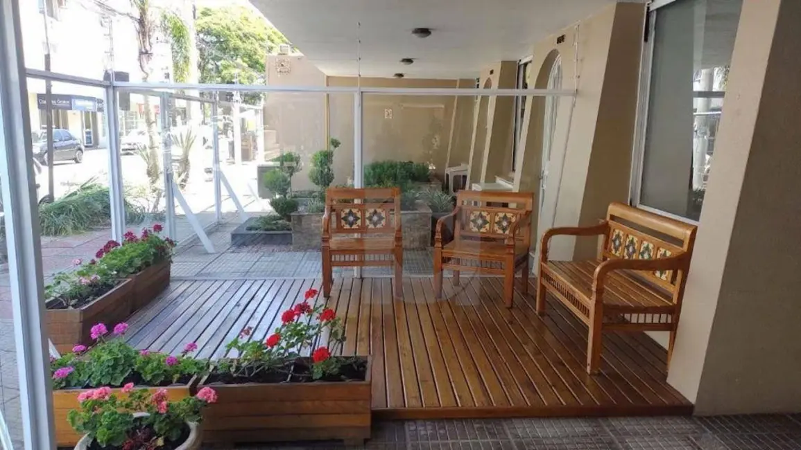 Foto 2 de Apartamento com 2 quartos à venda, 60m2 em Centro, Sao Leopoldo - RS