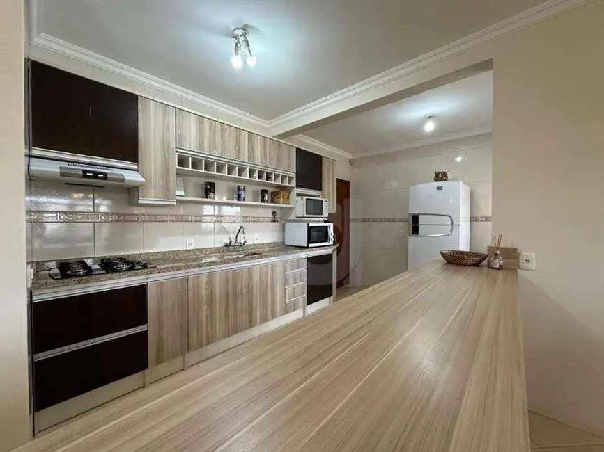Casa com 3 quartos à venda, 457m2 em Portao - RS - imagem 4 Foto 4 de Casa com 3 quartos à venda, 457m2 em Portao - RS