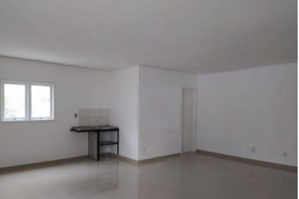 Sala Comercial à venda e para alugar, 65m2 em Centro, Sao Leopoldo - RS - imagem 4 Foto 4 de Sala Comercial à venda e para alugar, 65m2 em Centro, Sao Leopoldo - RS