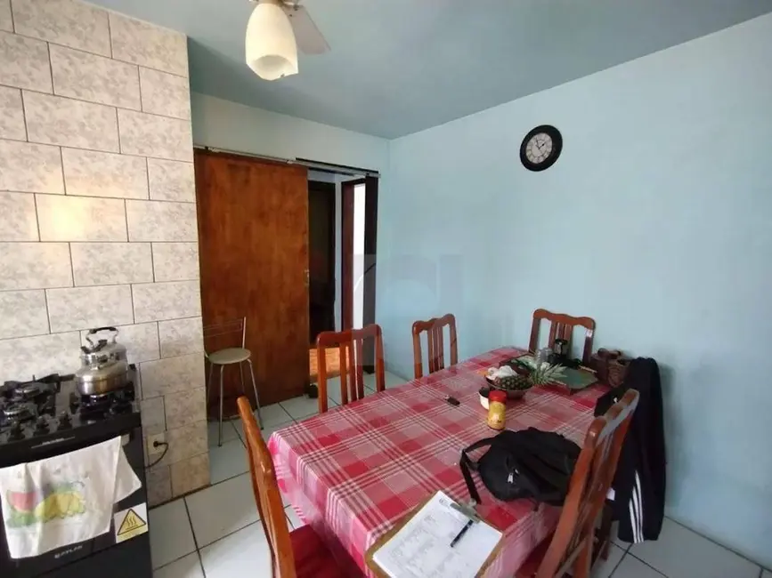 Casa com 2 quartos à venda, 360m2 em Portao - RS - imagem 8 Foto 8 de Casa com 2 quartos à venda, 360m2 em Portao - RS