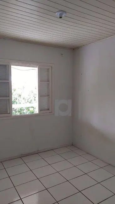 Foto 3 de Sobrado com 5 quartos à venda, 140m2 em Scharlau, Sao Leopoldo - RS