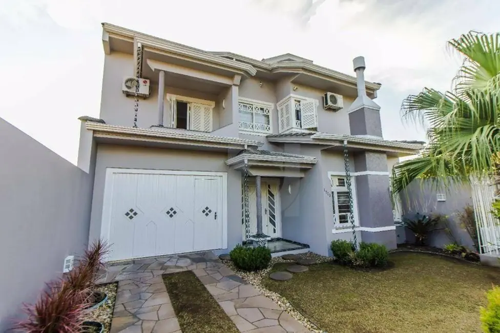 Foto 1 de Casa com 4 quartos à venda, 350m2 em Vicentina, Sao Leopoldo - RS
