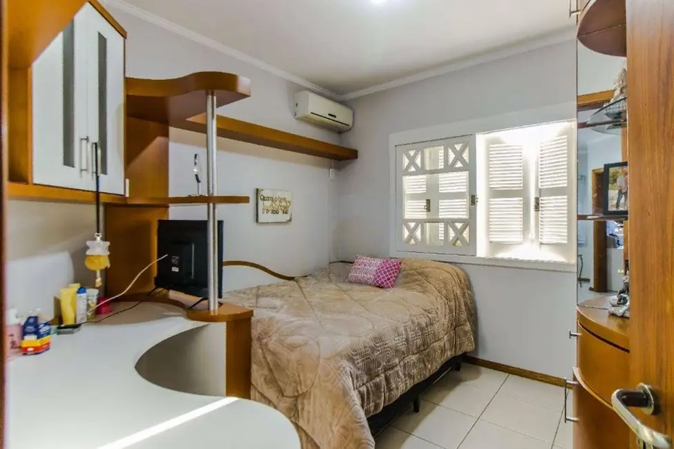 Foto 9 de Casa com 4 quartos à venda, 350m2 em Vicentina, Sao Leopoldo - RS