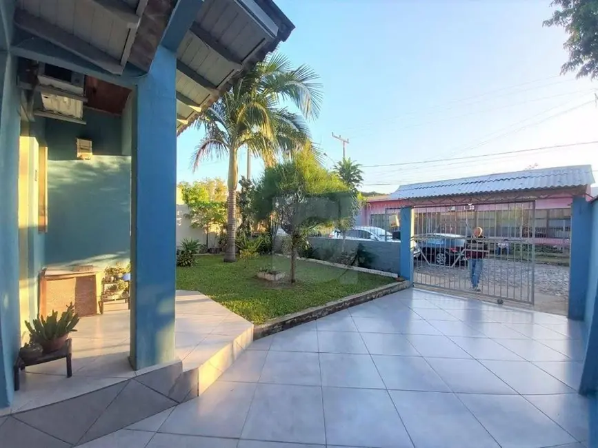 Casa com 2 quartos à venda, 300m2 em Feitoria, Sao Leopoldo - RS - imagem 8 Foto 8 de Casa com 2 quartos à venda, 300m2 em Feitoria, Sao Leopoldo - RS