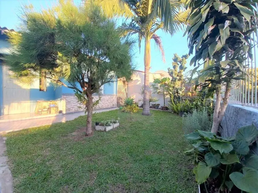 Casa com 2 quartos à venda, 300m2 em Feitoria, Sao Leopoldo - RS - imagem 9 Foto 9 de Casa com 2 quartos à venda, 300m2 em Feitoria, Sao Leopoldo - RS