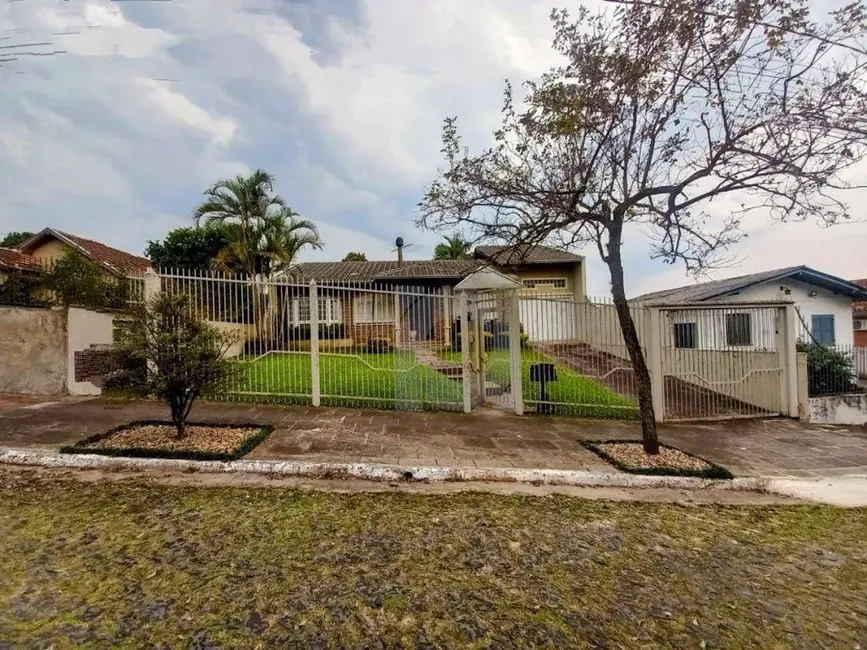 Foto 1 de Casa com 3 quartos à venda, 600m2 em Jardim América, Sao Leopoldo - RS