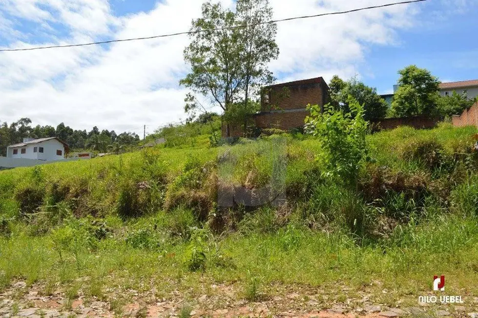 Foto 2 de Terreno / Lote à venda, 360m2 em Portao - RS