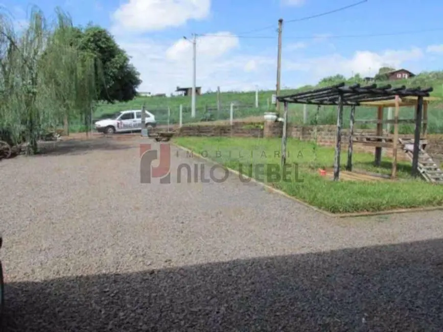 Casa com 3 quartos à venda, 3000m2 em Portao - RS - imagem 3 Foto 3 de Casa com 3 quartos à venda, 3000m2 em Portao - RS