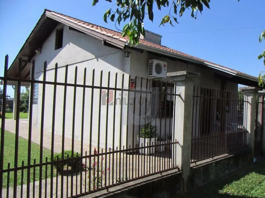 Casa com 3 quartos à venda, 80m2 em Centro, Portao - RS - imagem 5 Foto 5 de Casa com 3 quartos à venda, 80m2 em Centro, Portao - RS