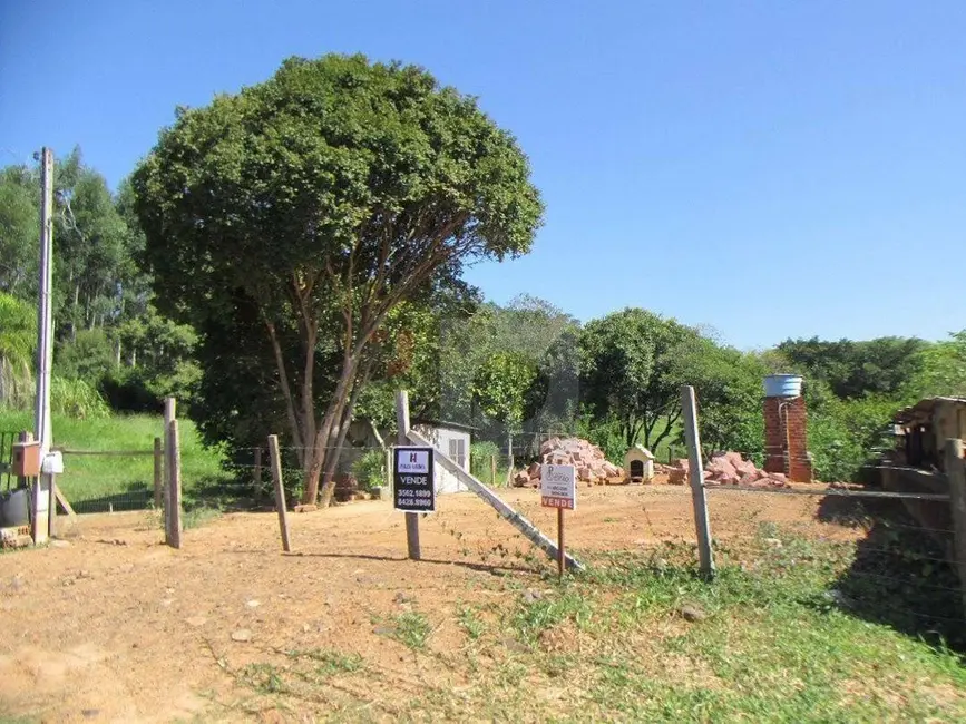 Foto 1 de Terreno / Lote à venda, 360m2 em Portao - RS