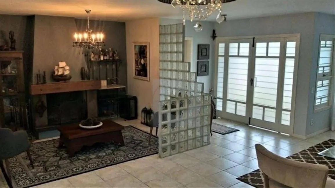 Foto 3 de Casa com 3 quartos à venda, 450m2 em Cristo Rei, Sao Leopoldo - RS