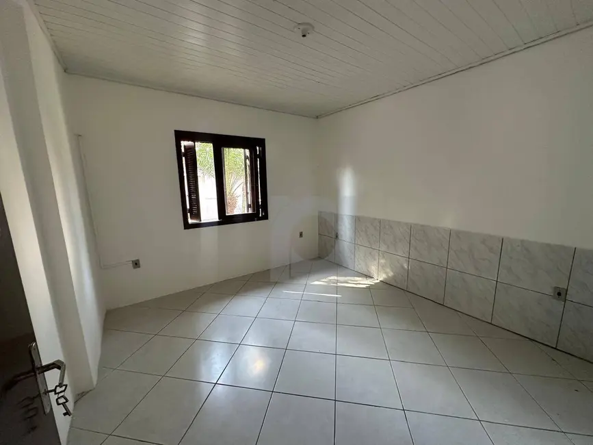 Foto 5 de Casa de Condomínio com 2 quartos à venda, 60m2 em Centro, Portao - RS