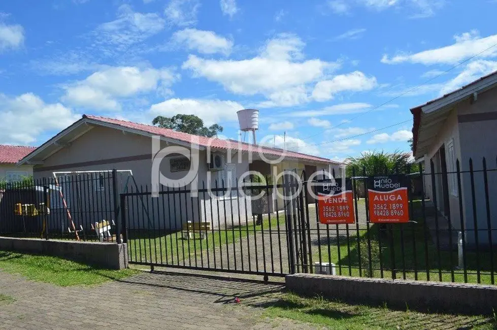 Foto 1 de Casa com 2 quartos à venda, 60m2 em Portao - RS