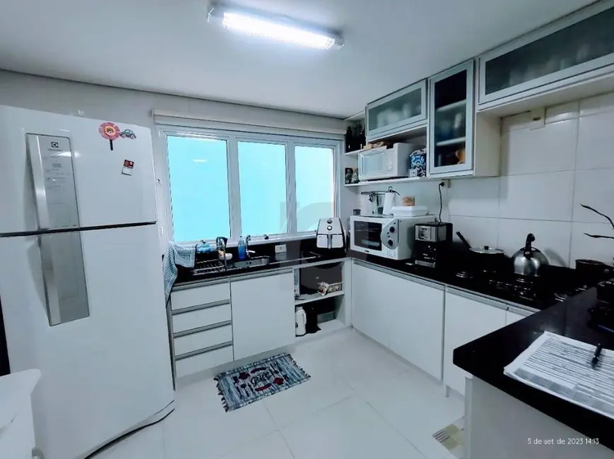 Foto 2 de Apartamento com 2 quartos à venda, 133m2 em Centro, Sao Leopoldo - RS