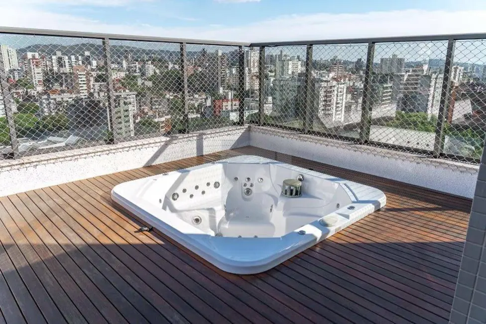 Foto 4 de Cobertura com 3 quartos à venda, 471m2 em Bela Vista, Porto Alegre - RS