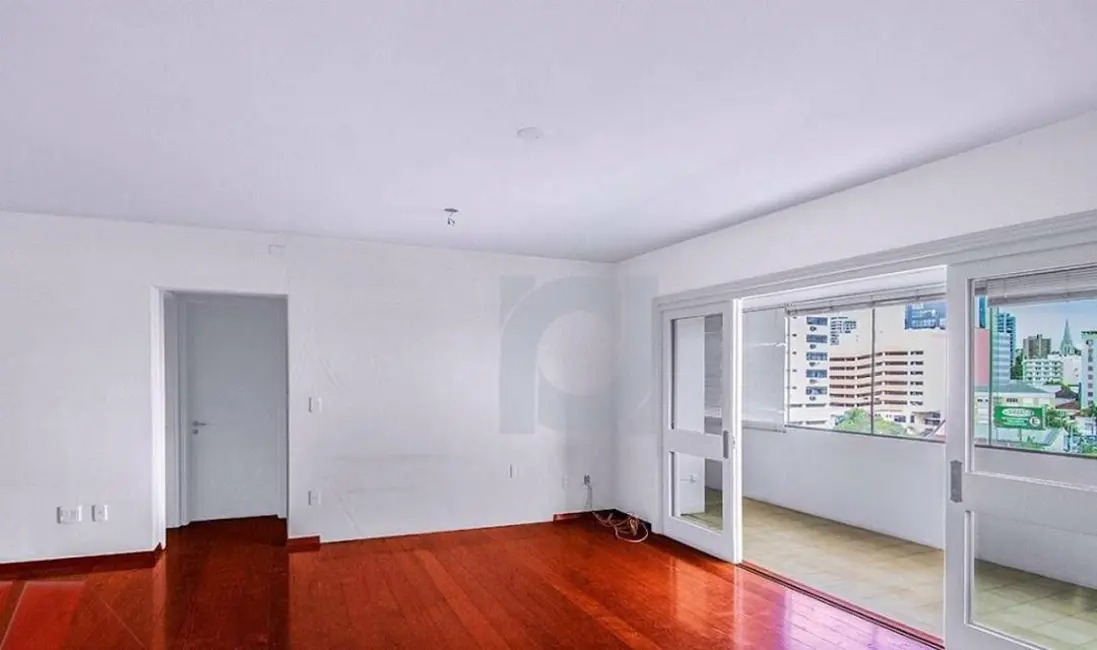 Foto 1 de Apartamento com 3 quartos à venda, 171m2 em Centro, Novo Hamburgo - RS