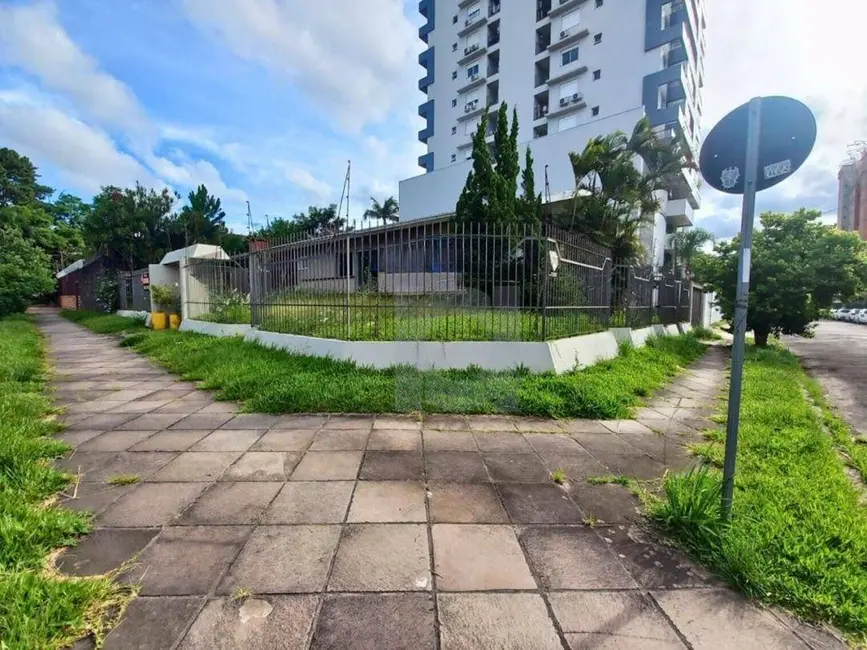 Foto 2 de Casa com 4 quartos à venda, 800m2 em Centro, Sao Leopoldo - RS