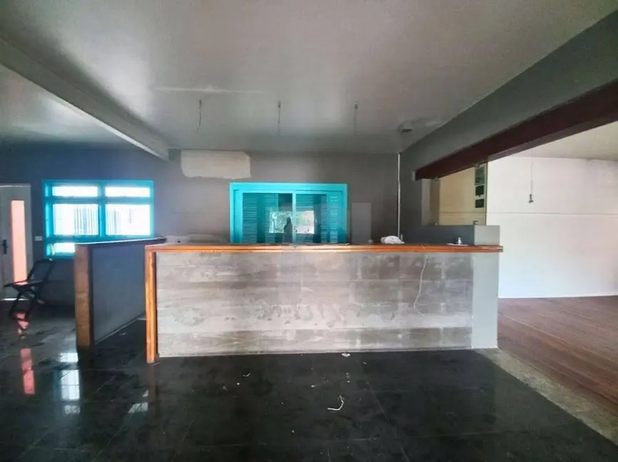 Casa com 4 quartos à venda, 800m2 em Centro, Sao Leopoldo - RS - imagem 9 Foto 9 de Casa com 4 quartos à venda, 800m2 em Centro, Sao Leopoldo - RS