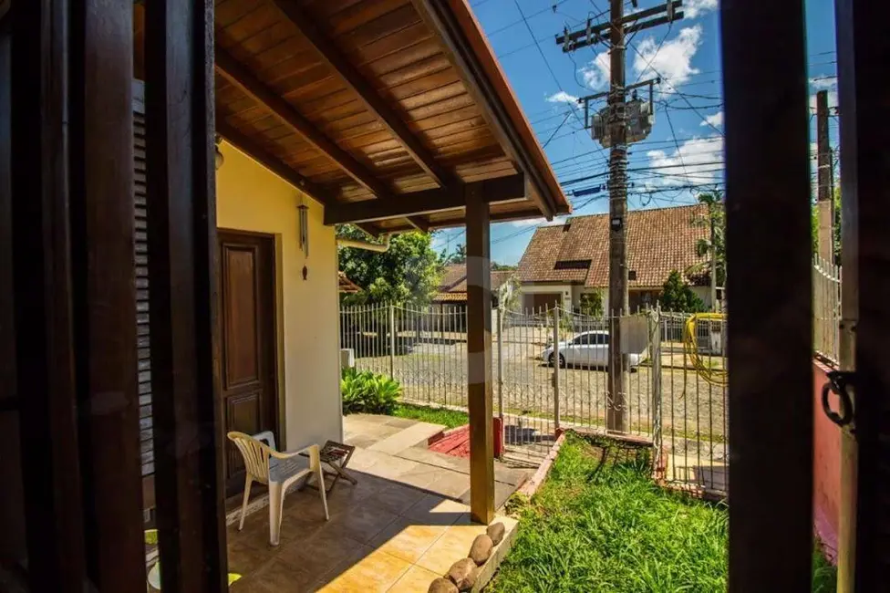 Foto 9 de Casa com 3 quartos à venda, 360m2 em Cristo Rei, Sao Leopoldo - RS