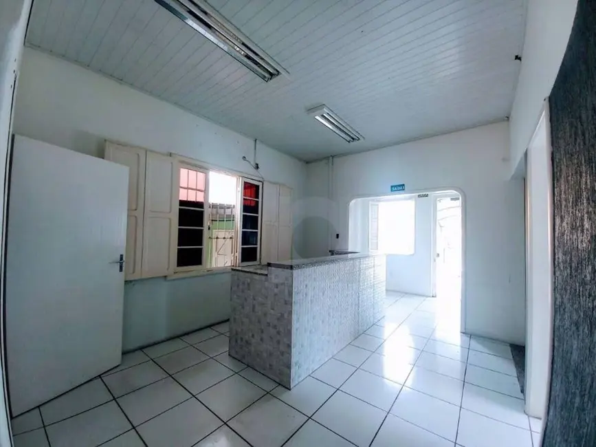 Casa à venda e para alugar, 325m2 em Centro, Sao Leopoldo - RS - imagem 4 Foto 4 de Casa à venda e para alugar, 325m2 em Centro, Sao Leopoldo - RS