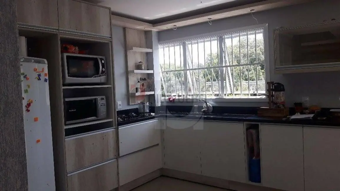 Casa com 4 quartos à venda, 360m2 em Portao - RS - imagem 4 Foto 4 de Casa com 4 quartos à venda, 360m2 em Portao - RS
