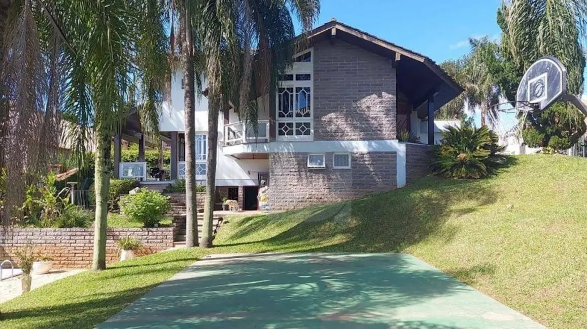 Foto 1 de Casa com 4 quartos à venda, 900m2 em Cristo Rei, Sao Leopoldo - RS