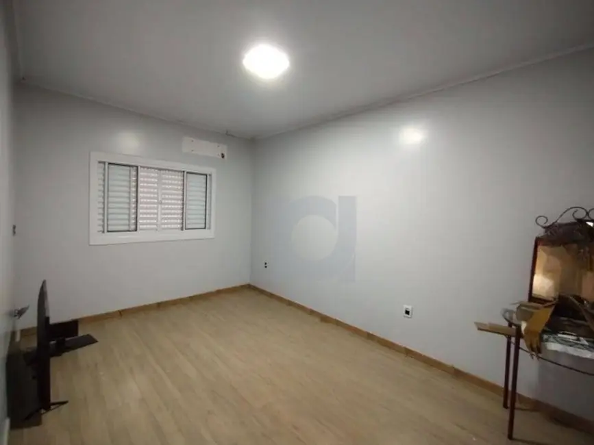 Casa com 3 quartos à venda, 147m2 em Portao - RS - imagem 7 Foto 7 de Casa com 3 quartos à venda, 147m2 em Portao - RS