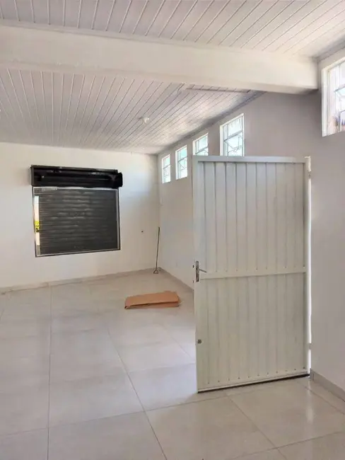 Foto 2 de Sala Comercial para alugar, 64m2 em Duque de Caxias, Sao Leopoldo - RS