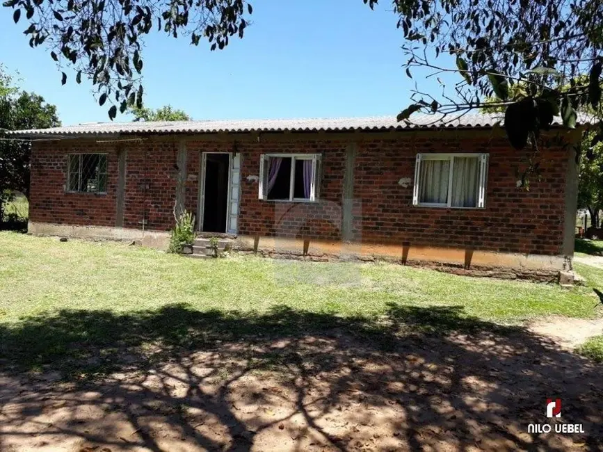 Foto 1 de Chácara com 3 quartos à venda, 200m2 em Capela De Santana - RS