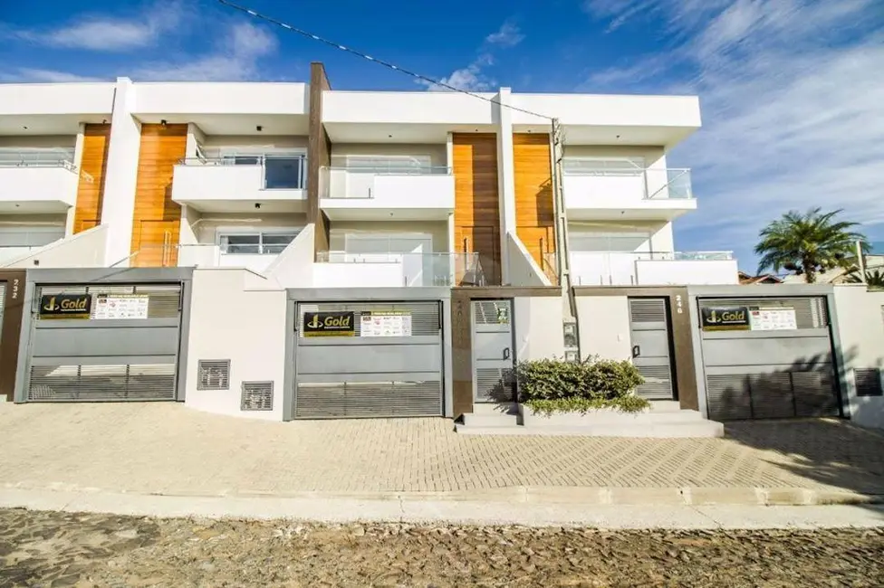 Foto 1 de Casa com 3 quartos à venda, 212m2 em São José, Sao Leopoldo - RS