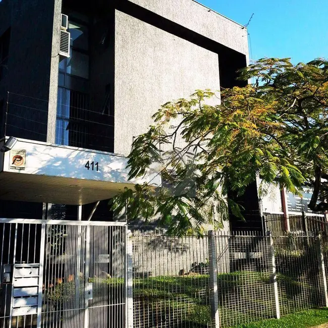 Foto 1 de Loja para alugar, 135m2 em Ouro Branco, Novo Hamburgo - RS