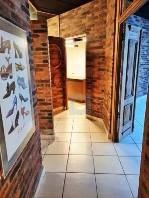 Loja para alugar, 135m2 em Ouro Branco, Novo Hamburgo - RS - imagem 4 Foto 4 de Loja para alugar, 135m2 em Ouro Branco, Novo Hamburgo - RS