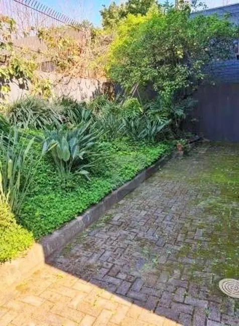 Loja para alugar, 135m2 em Ouro Branco, Novo Hamburgo - RS - imagem 7 Foto 7 de Loja para alugar, 135m2 em Ouro Branco, Novo Hamburgo - RS