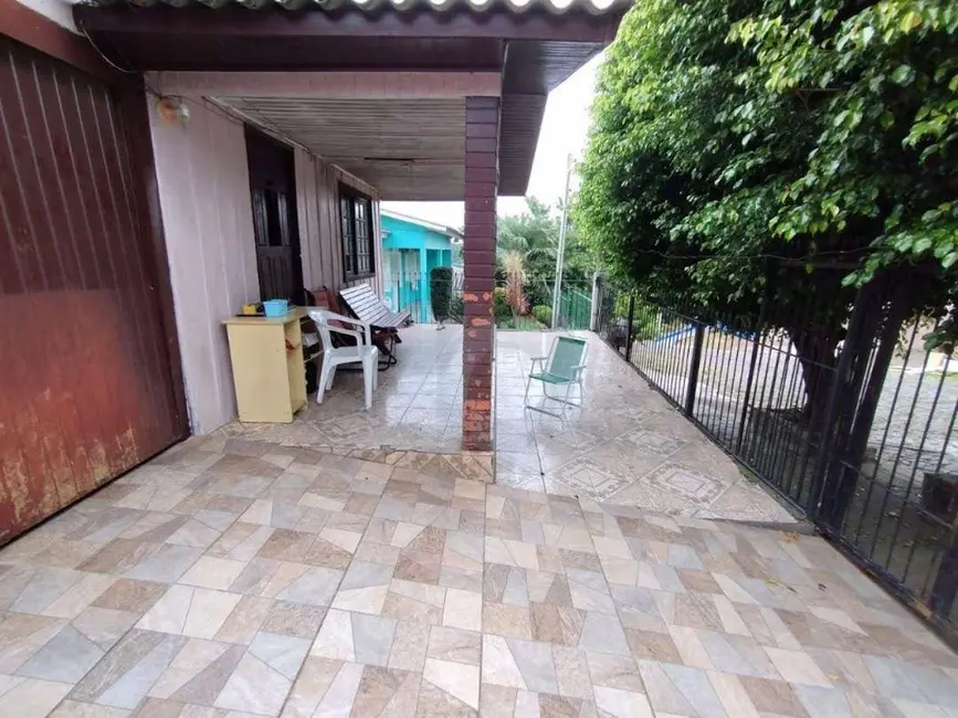 Casa com 3 quartos à venda, 50m2 em Portao - RS - imagem 3 Foto 3 de Casa com 3 quartos à venda, 50m2 em Portao - RS