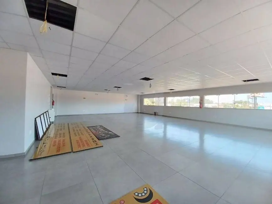 Sala Comercial para alugar, 155m2 em Centro, Sao Leopoldo - RS - imagem 4 Foto 4 de Sala Comercial para alugar, 155m2 em Centro, Sao Leopoldo - RS