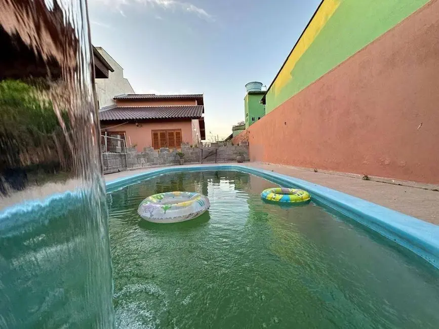 Foto 1 de Casa com 3 quartos à venda, 300m2 em Portao - RS