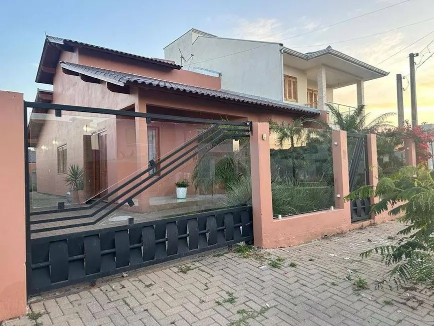 Foto 2 de Casa com 3 quartos à venda, 300m2 em Portao - RS
